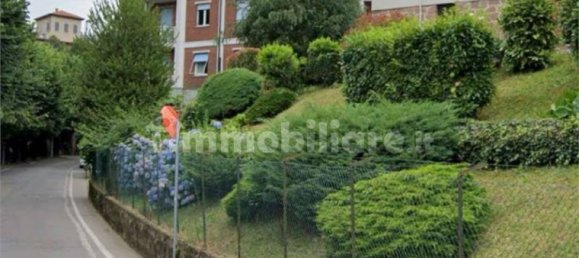 Apartamento T2 em Tradate, Italy N.º 372444 14