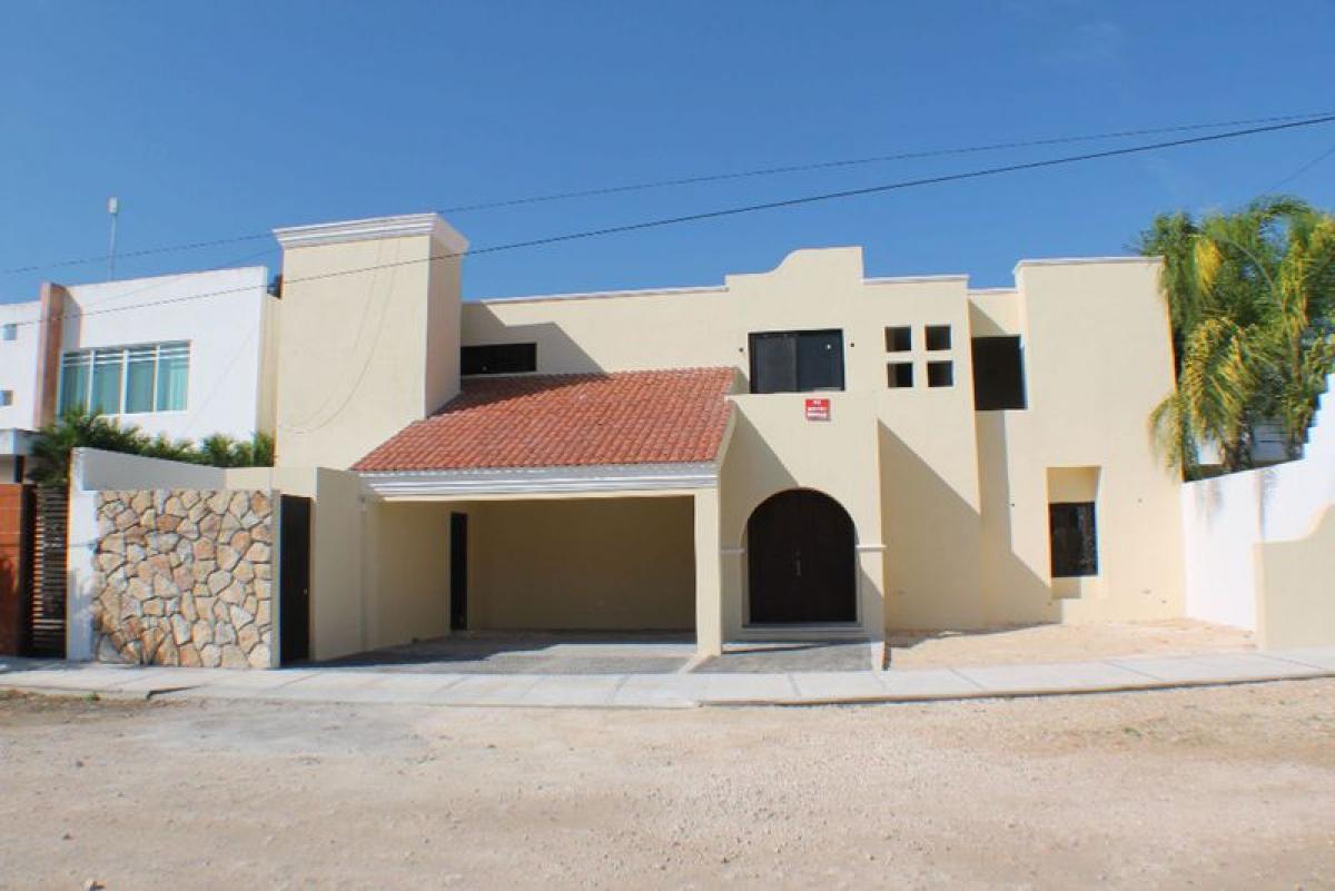 4 chambres Maison à Merida, Mexico No. 8589