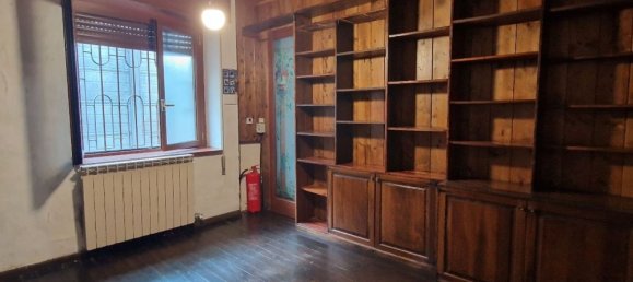 186m² Warehouse in Parabiago, Italy No. 71658 4