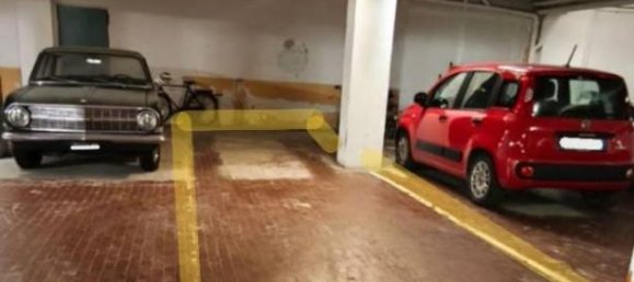 1 room Parking in Bologna, Italy No. 144863 12