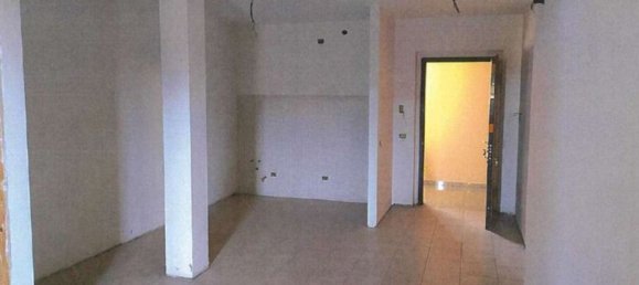 2 rooms Apartment in Cassano Magnago, Italy No. 3237 25