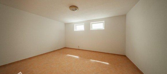 7 rooms House in Dobling, Austria No. 76670 23