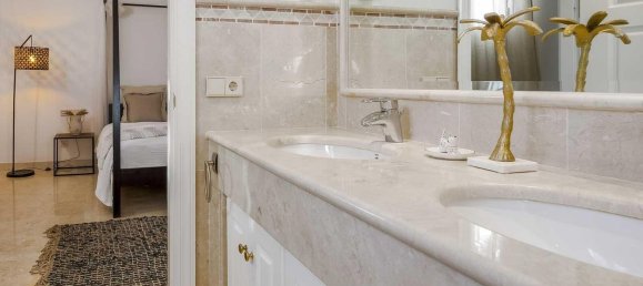 Вилла с 6 спальнями в Марбелья, Испания № 48733 27