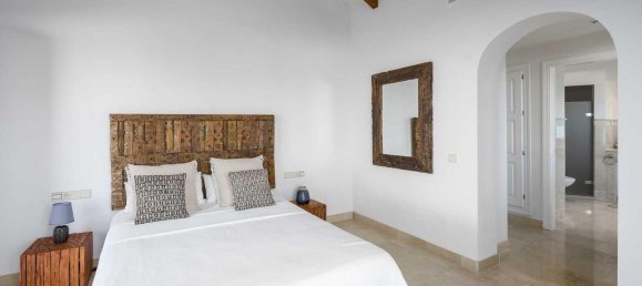 Вилла с 6 спальнями в Марбелья, Испания № 48733 15