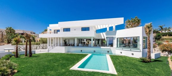 5 غرف نوم فيلا في Benahavis, Spain رقم 2977 14