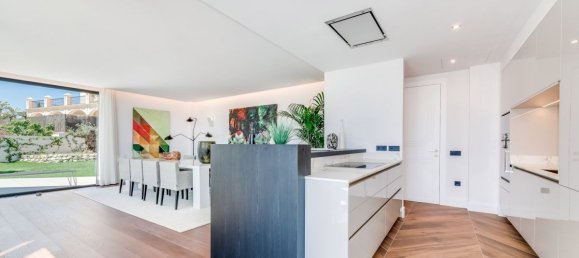 5 غرف نوم فيلا في Benahavis, Spain رقم 2977 5