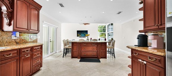5 chambres villa à vendre à Miami, Miami-Dade, Florida, USA № 615072 23