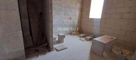 1 bedroom Maisonette in Victoria, Malta No. 867 8