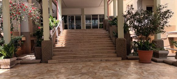 5-salle Appartement à Palermo, Italy No. 301118 12