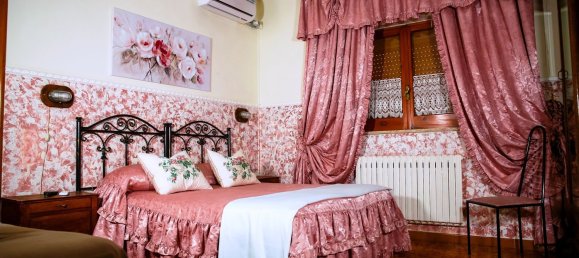 8-Zimmer Villa in Bari, Italy, Nr. 256885 7