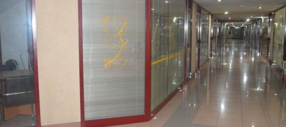 Magasin à Vila Nova de Gaia, Portugal 89m² No. 8436 3