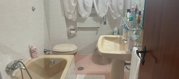 1 bedroom Apartment in Bari, Italy No. 29350 17