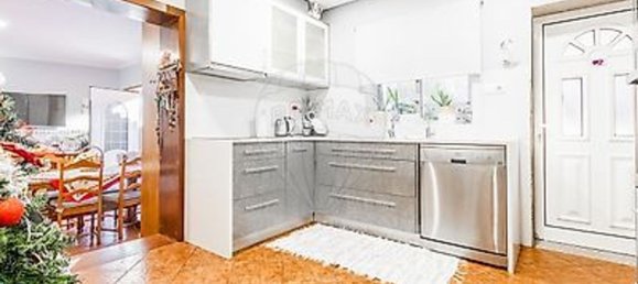 3 Schlafzimmer Haus in Vila Nova de Famalicao, Portugal, Nr. 175713 32