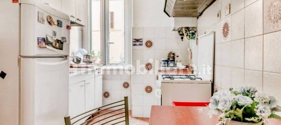 3 Schlafzimmer Wohnung in Rome, Italy, Nr. 32665 11