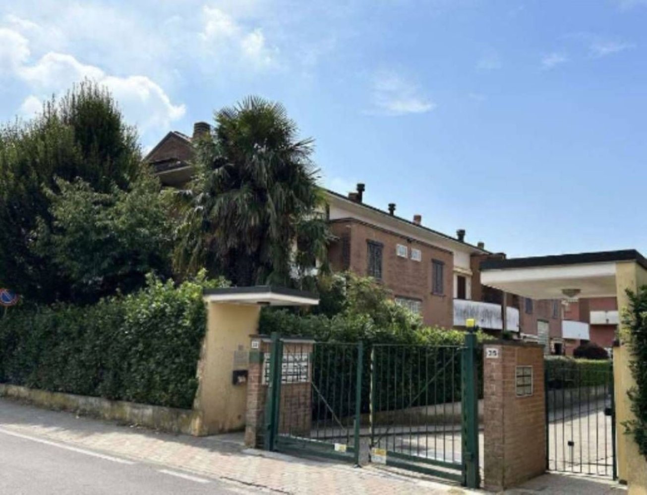 3-Zimmer Wohnung in Cesano Maderno, Italy, Nr. 6659