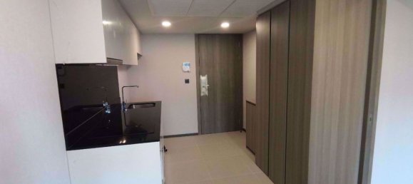 Кондоминиум с 1 спальней в Патхум Ван, Таиланд № 4728 4