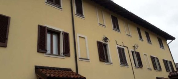 3-salle Appartement à Pavia, Italy No. 146031 17