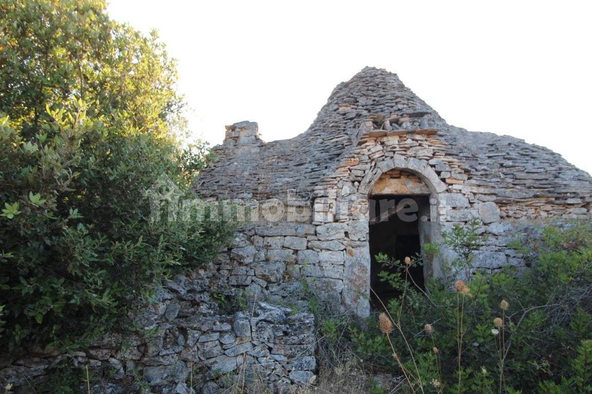 20000m² Land in Martina Franca, Italy No. 273527