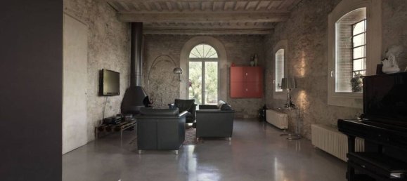 3 Schlafzimmer Villa in Calci, Italy, Nr. 196581 6