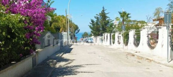 Apartamento T2 em Mola di Bari, Italy N.º 353192 5