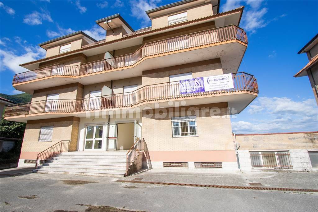 Apartamento T2 em Atina, Italy N.º 342502