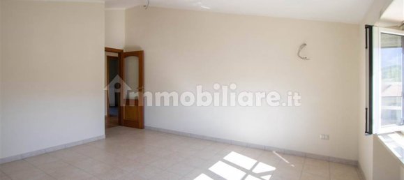Apartamento T2 em Atina, Italy N.º 342502 6