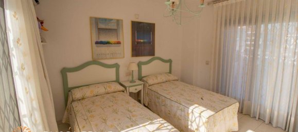 4 bedrooms House in Coma-Ruga, Spain No. 345 17