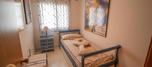 4 bedrooms House in Coma-Ruga, Spain No. 345 16