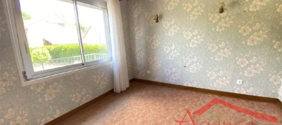 2 Schlafzimmer Stadthaus in Fere-Champenoise, France, Nr. 317820 4