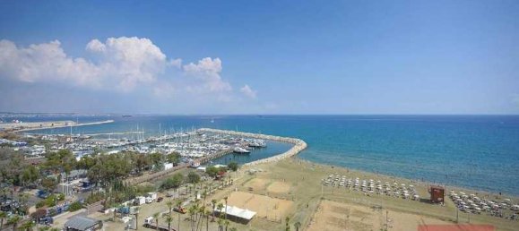 Квартира с 2 спальнями в Ларнака, Кипр № 65639 4