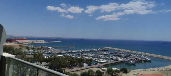 Квартира с 2 спальнями в Ларнака, Кипр № 65639 2