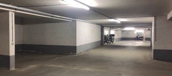  Garage in Vienna, Austria No. 136741 5