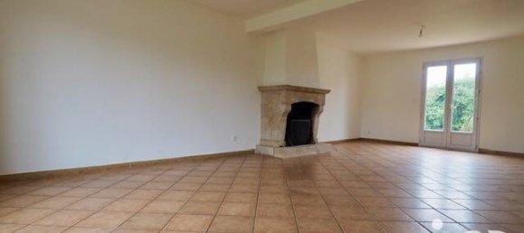 5 bedrooms House in Saint-Jean-de-la-Ruelle, France No. 263704 7