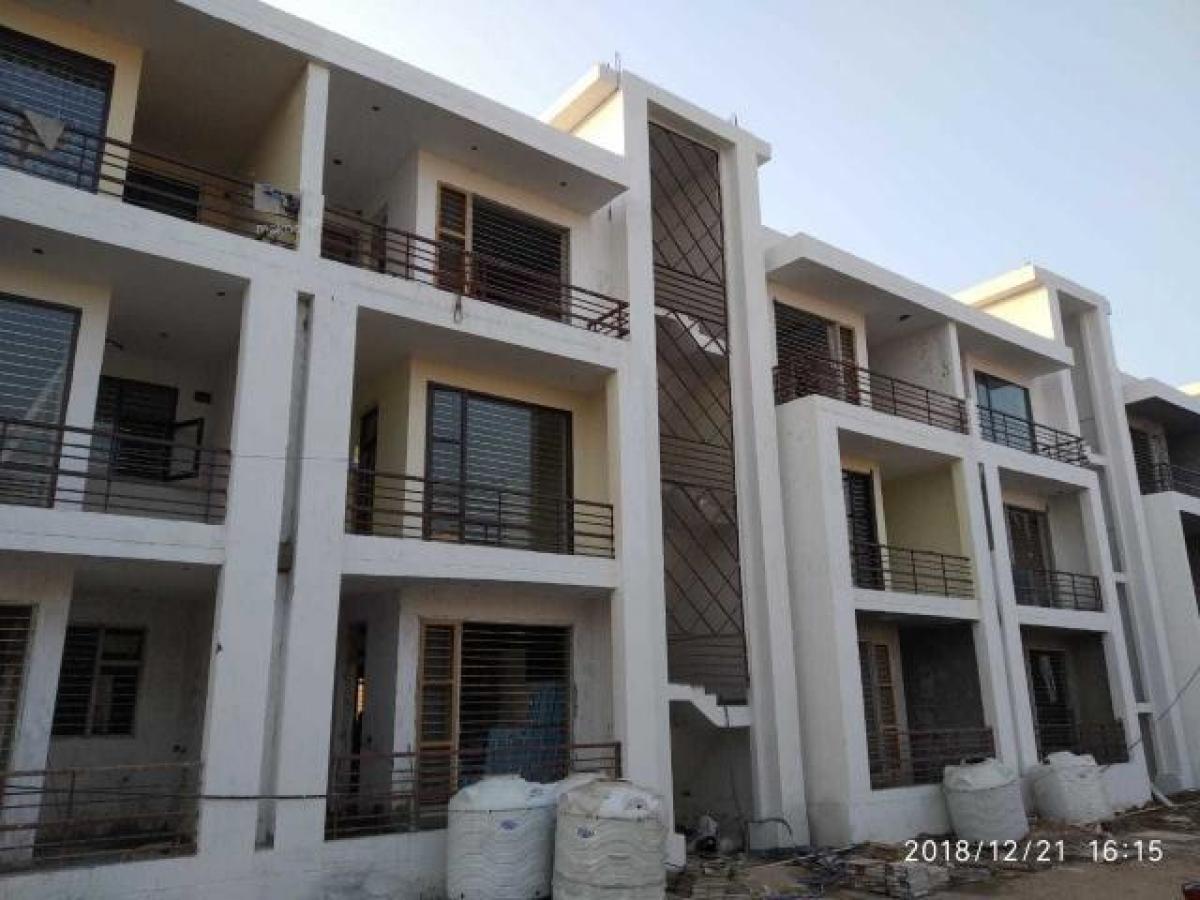 2 غرف نوم منزل في Mohali, India رقم 28035