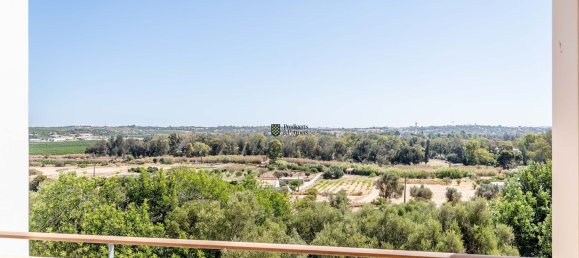 3 Schlafzimmer Haus in Mexilhoeira Grande, Portugal, Nr. 134545 24