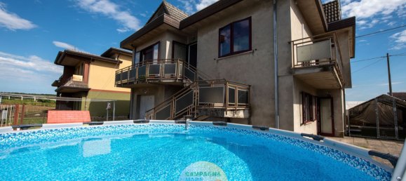 5 bedrooms House in Mesola, Italy No. 343097 9