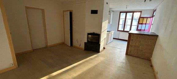 2 bedrooms House in Orleans, France No. 80501 2