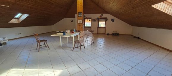 5 bedrooms Apartment in San Benigno Canavese, Italy No. 354282 3