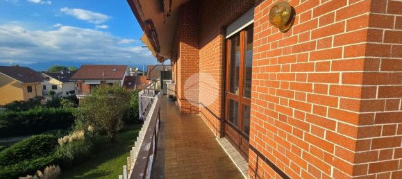 5 bedrooms Apartment in San Benigno Canavese, Italy No. 354282 2