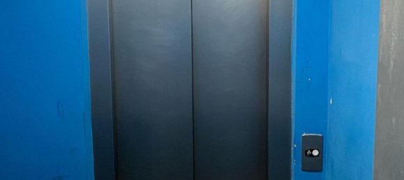  Garage in Madrid, Spain No. 116967 5