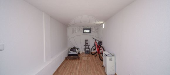 5 bedrooms House in Rio de Mouro, Portugal No. 40057 37