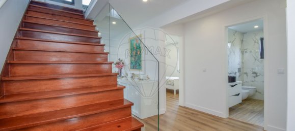 5 bedrooms House in Rio de Mouro, Portugal No. 40057 20