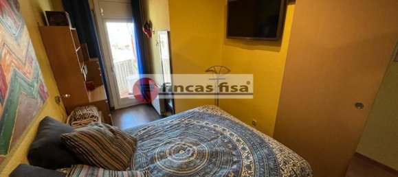 3 Schlafzimmer Wohnung in Premia De Mar, Spain, Nr. 143322 3
