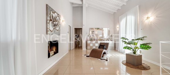 4 Schlafzimmer Villa in Tradate, Italy, Nr. 131076 8