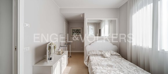 4 Schlafzimmer Villa in Tradate, Italy, Nr. 131076 16