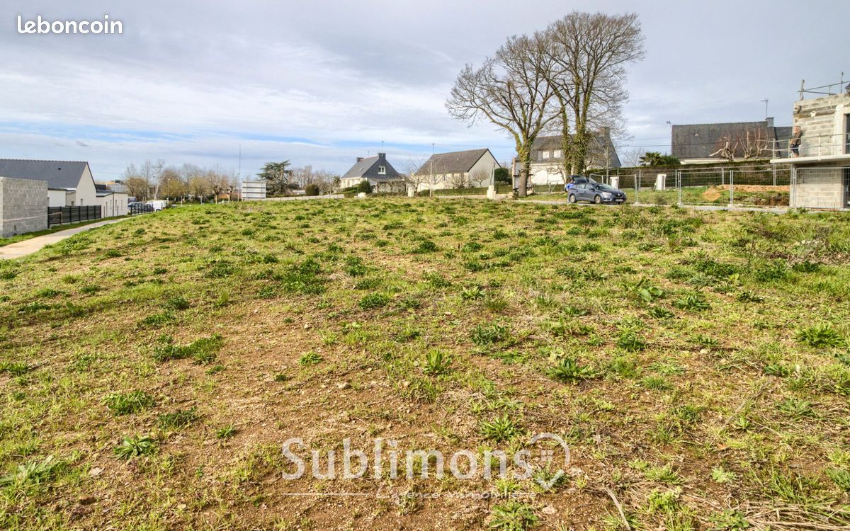 376m² Land in Muzillac, France No. 94819