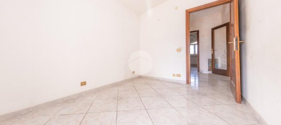 Apartamento de 5 divisões em Guidonia Montecelio, Italy N.º 4773 32