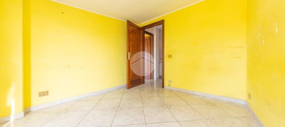 Apartamento de 5 divisões em Guidonia Montecelio, Italy N.º 4773 8