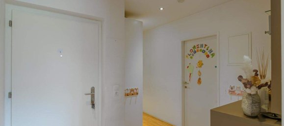 Квартира с 3 комнатами в Фомп, Австрия № 136644 5