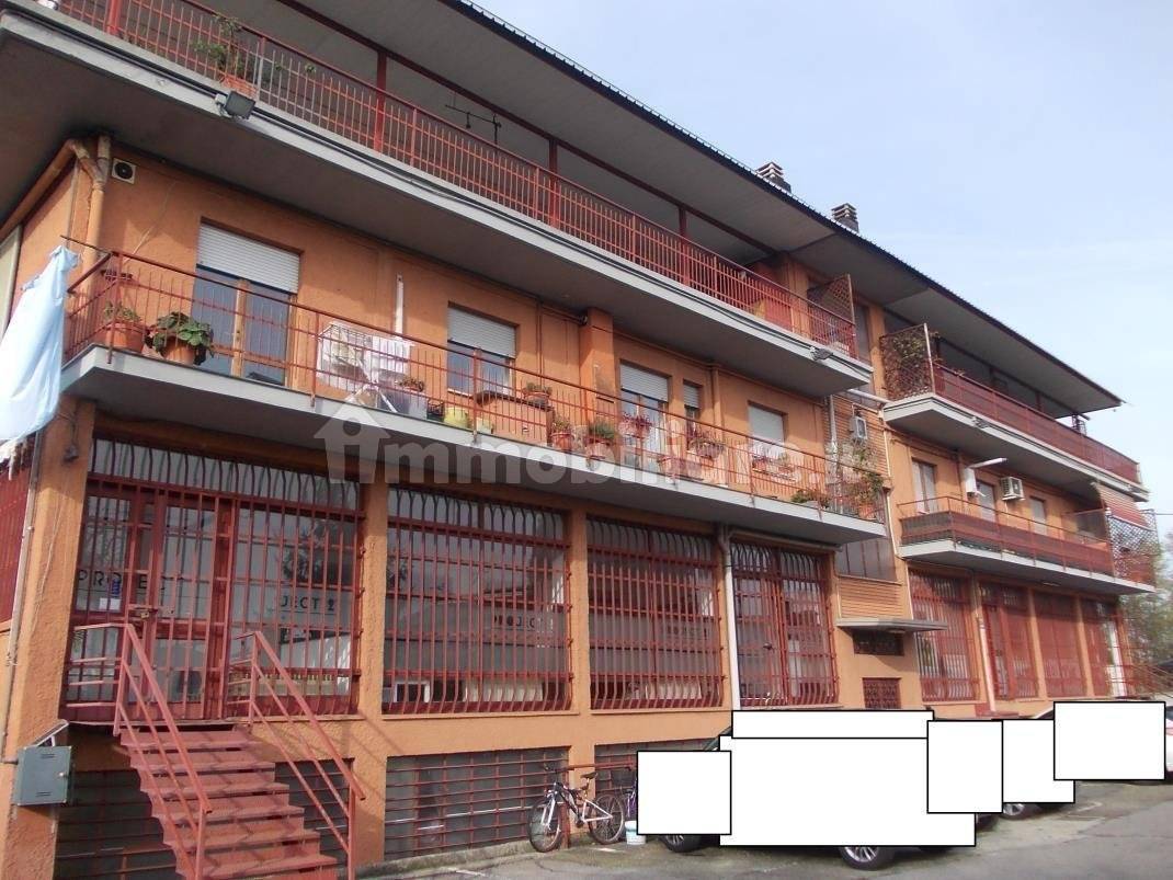 Apartamento T3 em Bollate, Italy N.º 276167